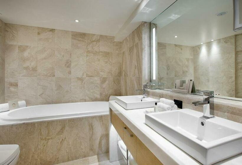 キングサイズベッドのスイートルーム, The Star Grand At The Star Gold Coast