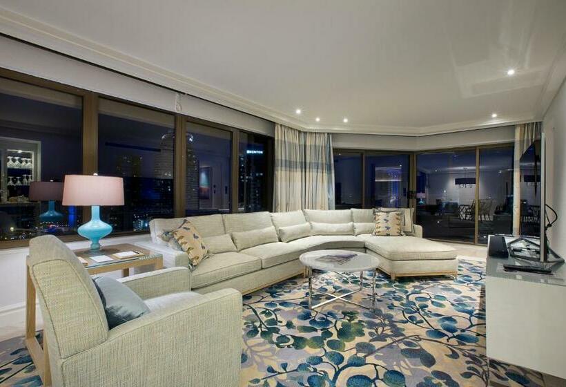 キングサイズベッドのスイートルーム, The Star Grand At The Star Gold Coast