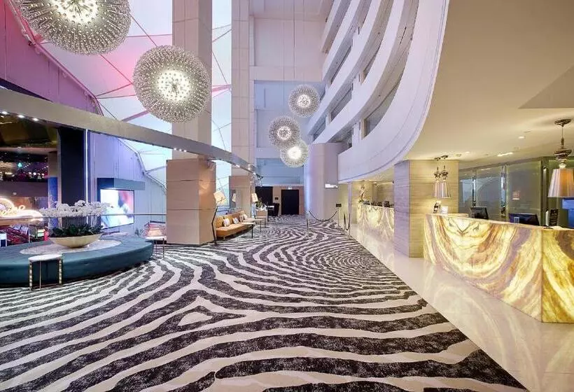キングサイズベッドのデラックスルーム, The Star Grand At The Star Gold Coast