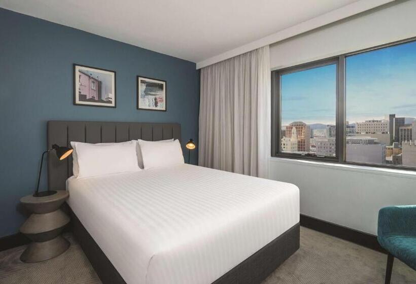 스탠다드 도시전망 룸, Travelodge Hotel Hobart