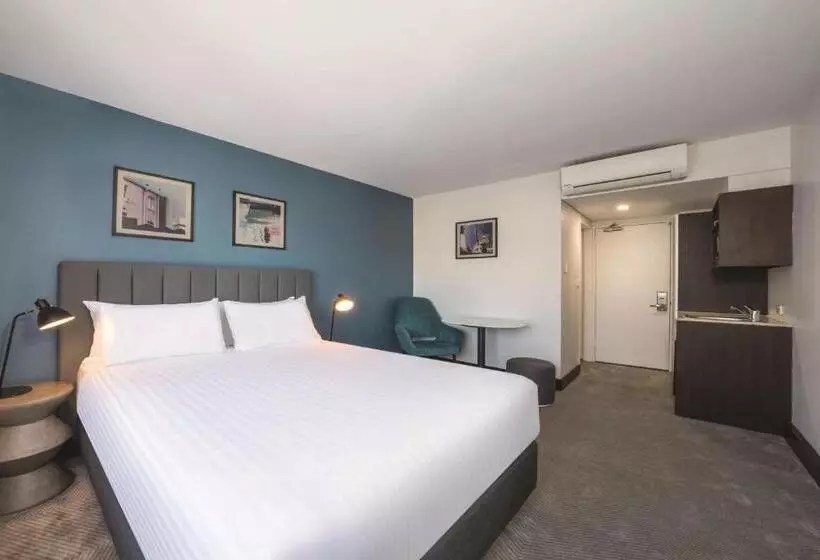 اتاق استاندارد با تخت بزرگ, Travelodge Hotel Hobart