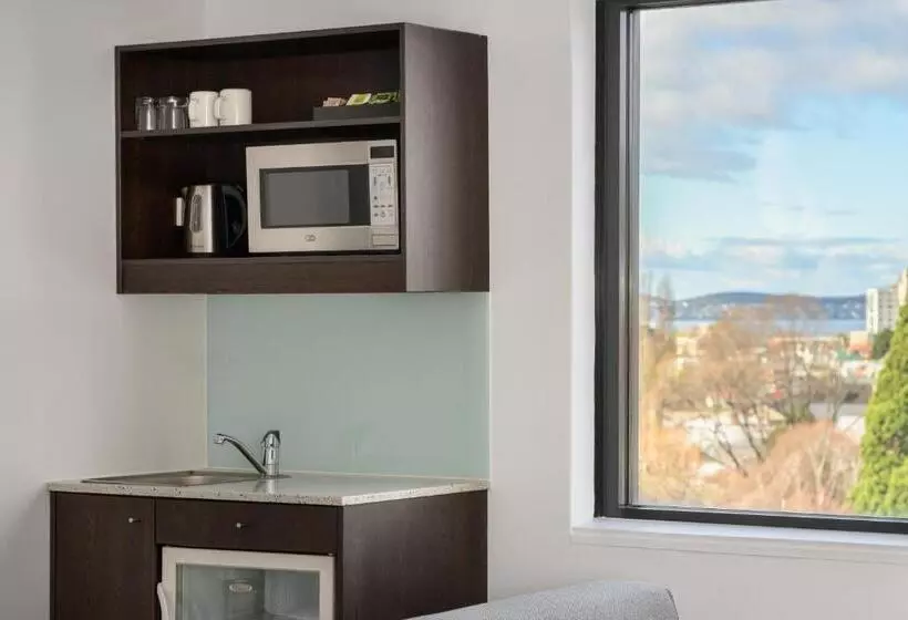 اتاق خانوادگی, Travelodge Hotel Hobart