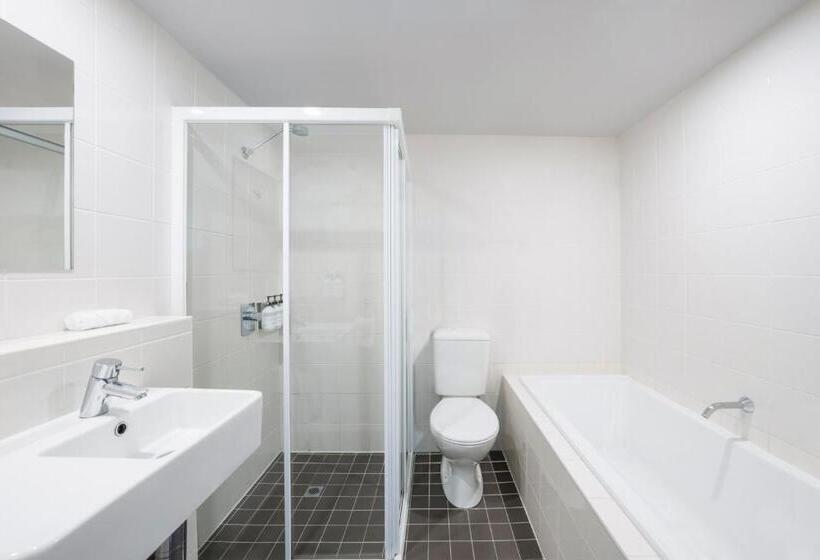 패밀리 룸, Travelodge Hotel Hobart
