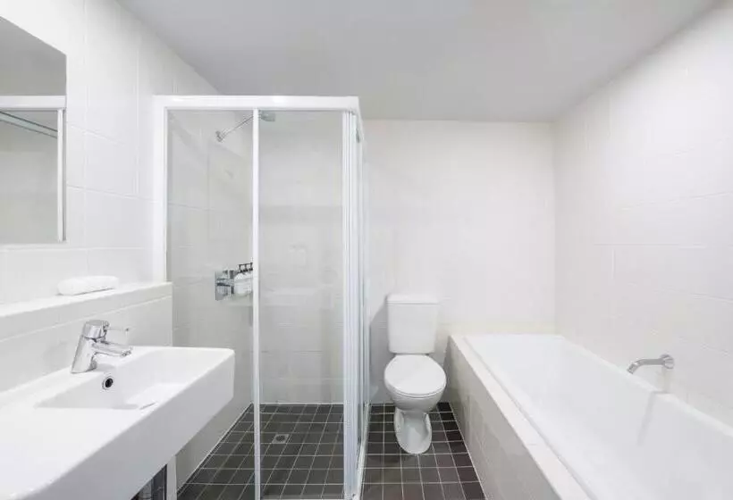 اتاق خانوادگی, Travelodge Hotel Hobart