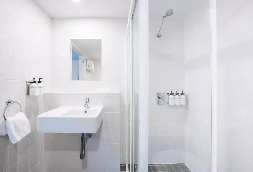 اتاق خانوادگی, Travelodge Hotel Hobart
