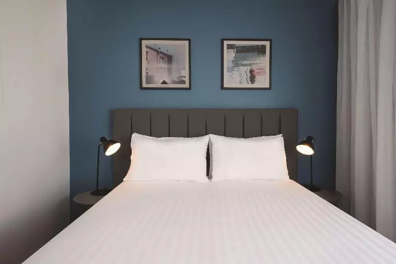 اتاق استاندارد, Travelodge Hotel Hobart