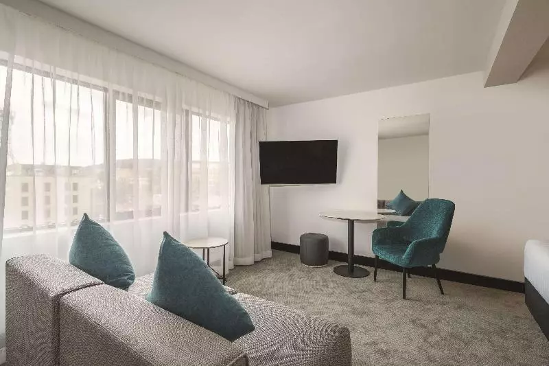 اتاق اجرایی, Travelodge Hotel Hobart