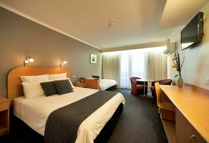 سوییت, Beachfront Voyager Motor Inn