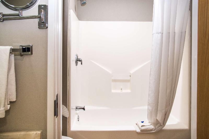 エクゼクティブスイート, Beachfront Voyager Motor Inn