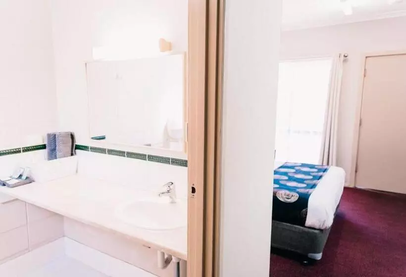 اتاق استاندارد, Motel Poinsettia