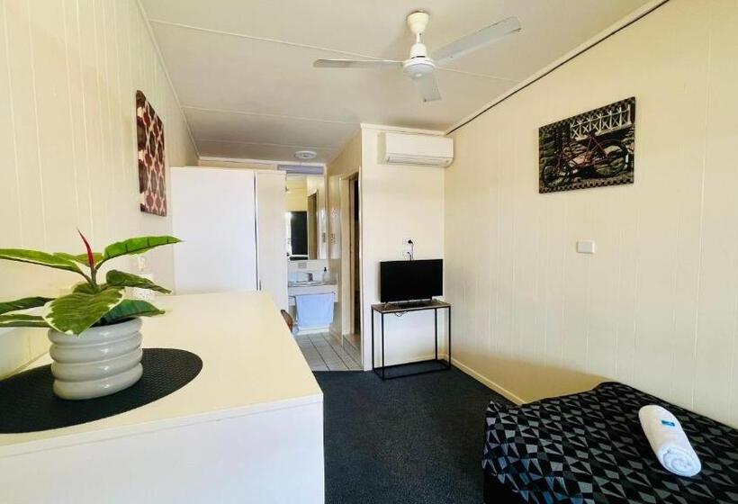 标准单人间, Parkside Motel Ayr