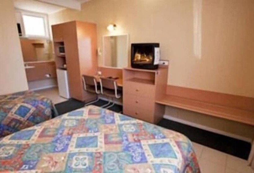 غرفة قياسية, Parkville Motel