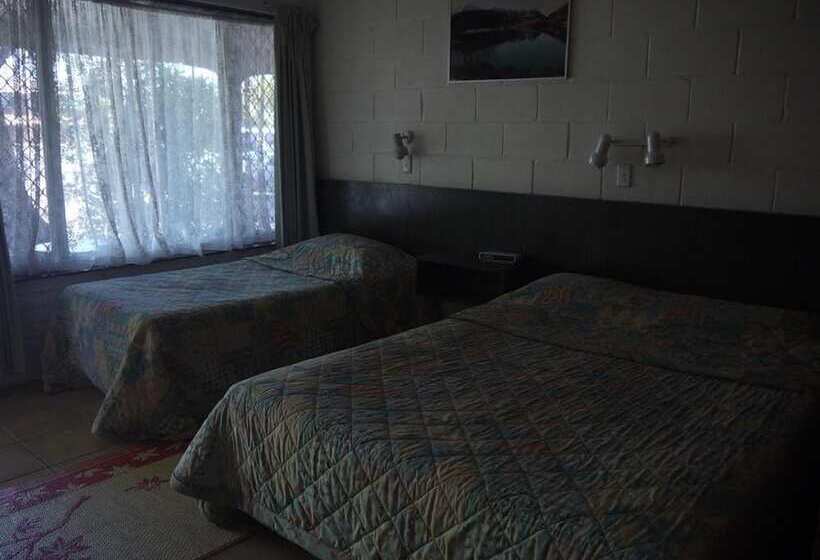 Номер Стандарт, White Lanterns Motel
