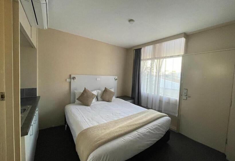 חדר סטנדרט עם מיטת קינג, Astor Hotel Motel