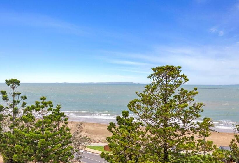 带海景的标准房, Bayview Tower