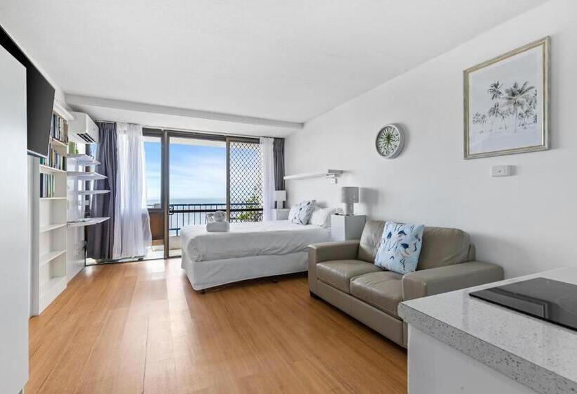 高级客房, Bayview Tower