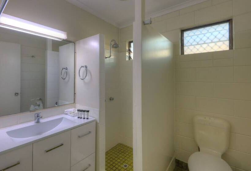 חדר משפחתי, Billabong Lodge Motel