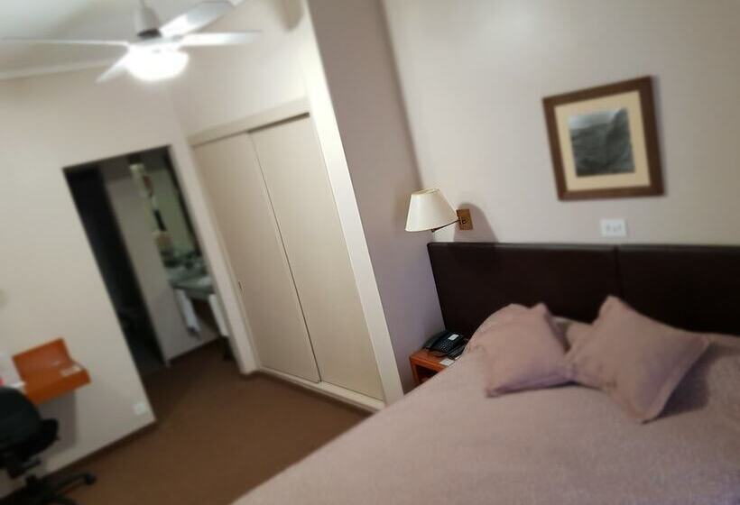 Superior-Zimmer, Comodoro