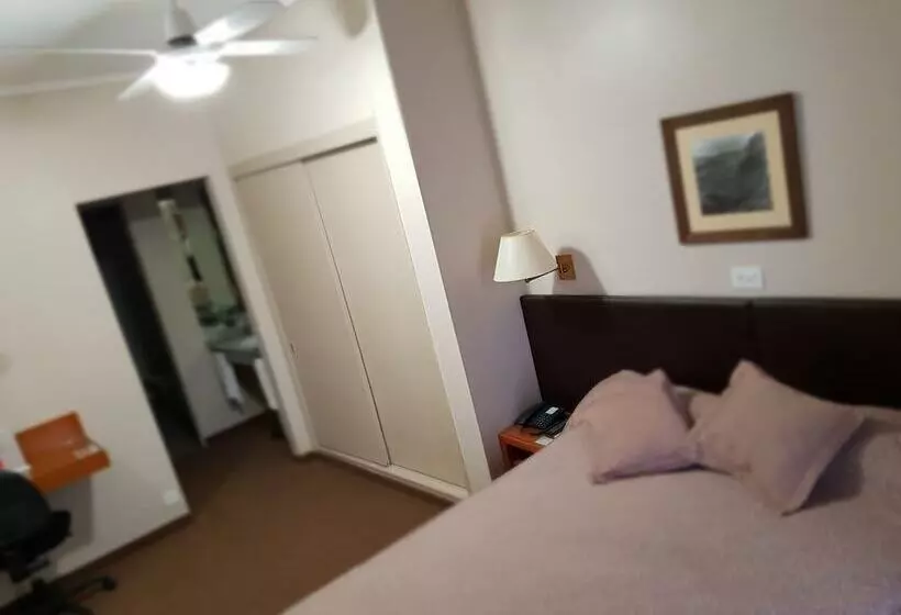 Superior Kamer, Comodoro