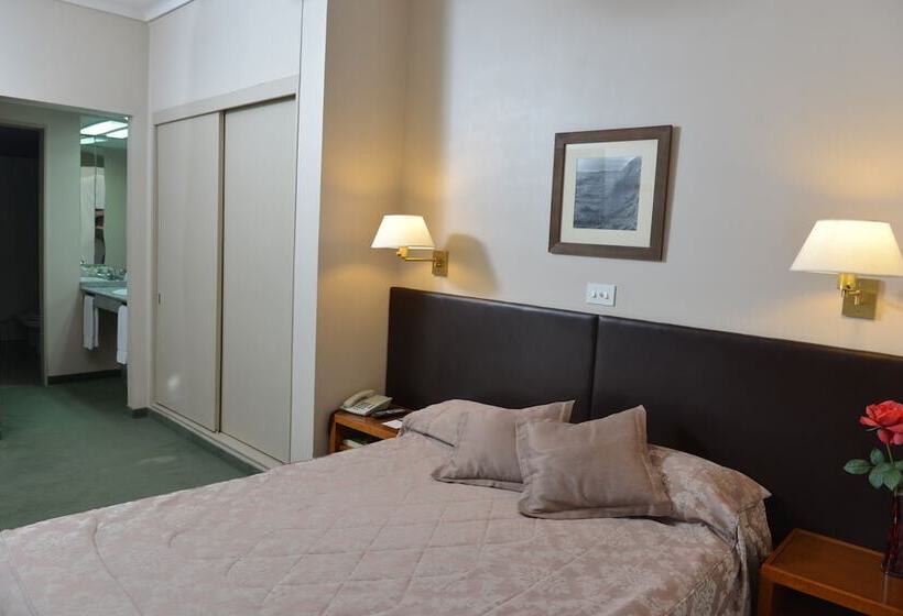 Superior-Zimmer, Comodoro