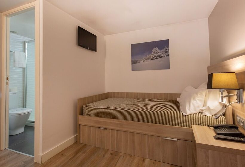 اتاق استاندارد یک نفره, Del Pui by Nexta