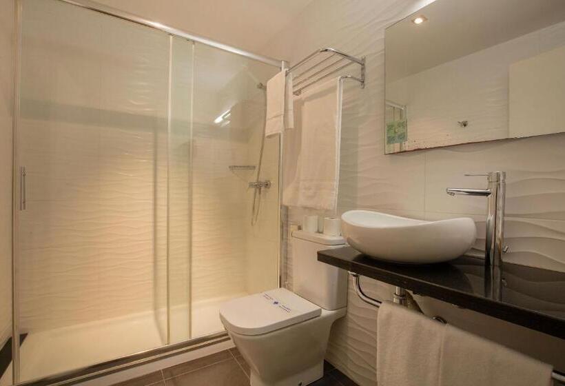 اتاق خانوادگی, Del Pui by Nexta