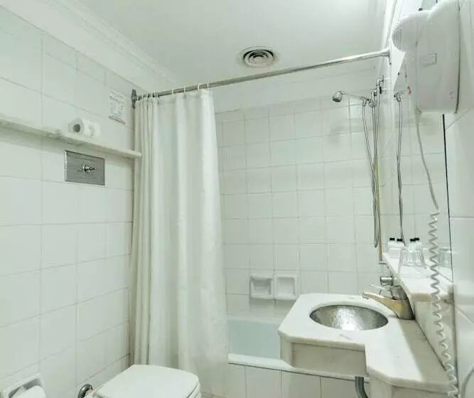 اتاق استاندارد سه نفره, Dorá Hotel Buenos Aires