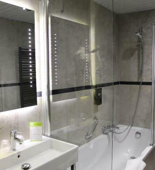 اتاق سوپریور چهار تخته, Floris Arlequin Grand Place