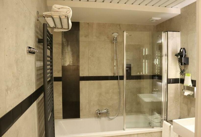 اتاق سوپریور با چشمانداز شهر, Floris Arlequin Grand Place