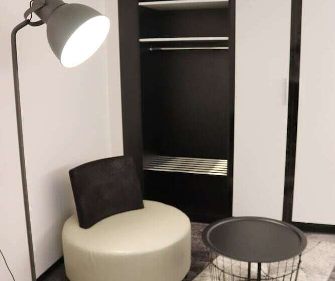 اتاق اجرایی, Floris Arlequin Grand Place