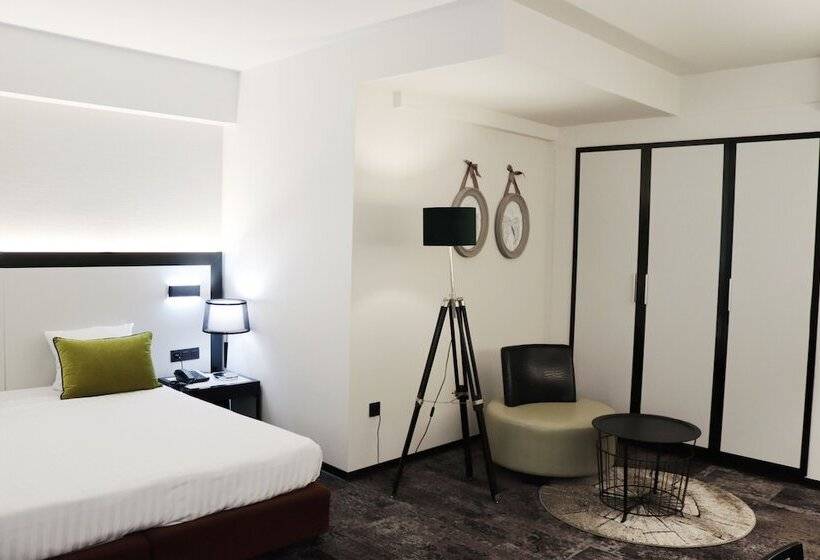 اتاق اجرایی, Floris Arlequin Grand Place