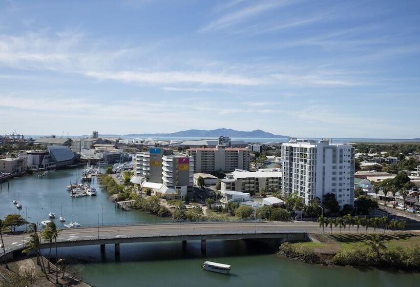 Номер Стандарт, Grand Chancellor Townsville