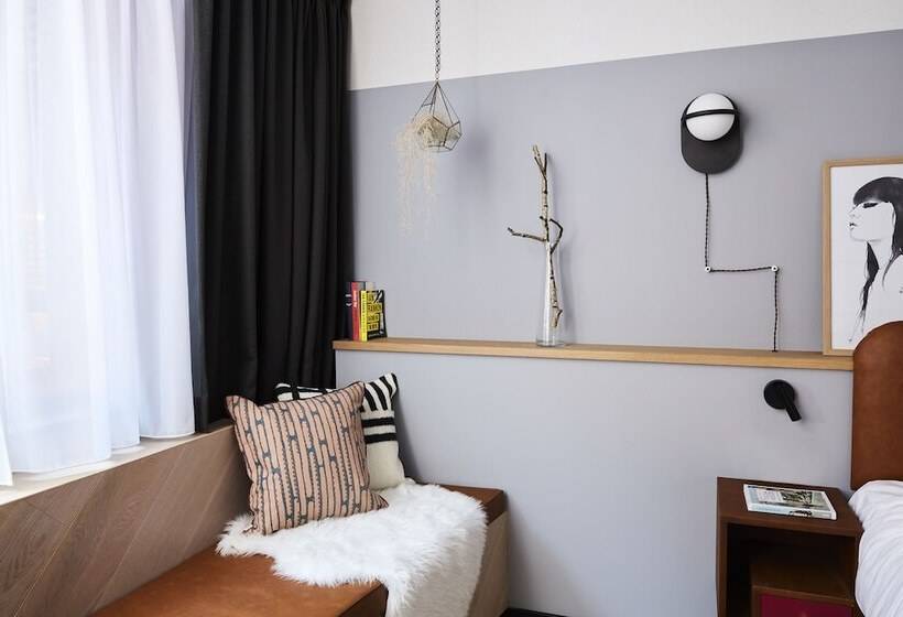 اتاق استاندارد, Indigo Antwerp City Centre, An Ihg