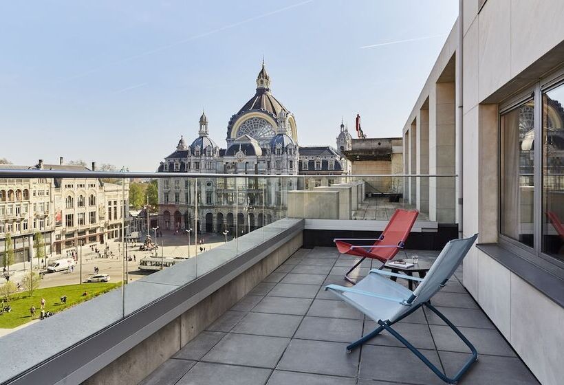 Premium Room City View, Indigo Antwerp City Centre, An Ihg