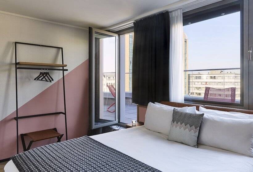 Premium Room City View, Indigo Antwerp City Centre, An Ihg
