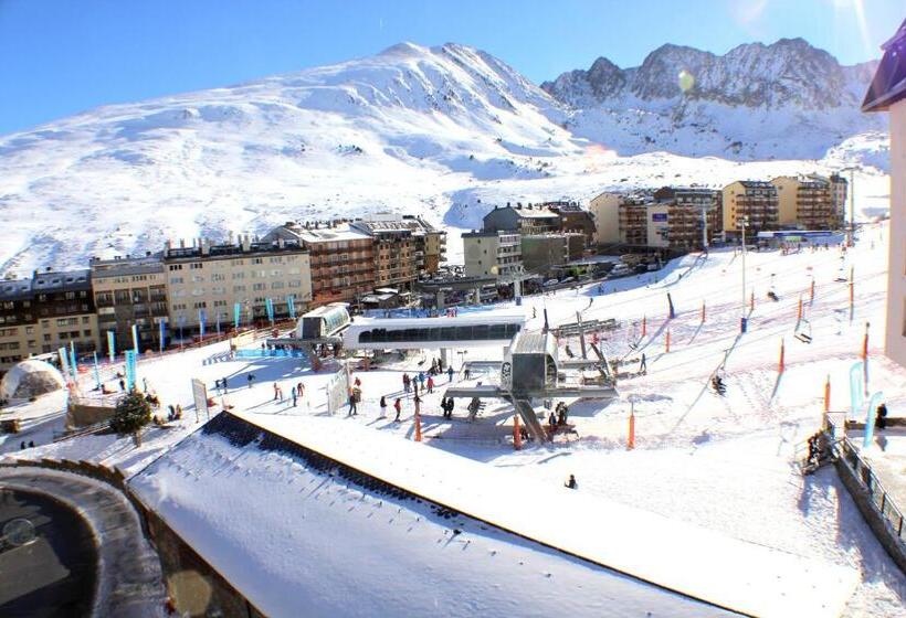 اتاق استاندارد با چشمانداز, Kandahar