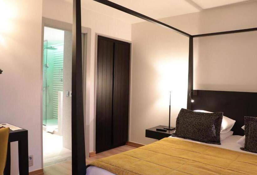 غرفة قياسية سرير كينج, Martin S Chateau Du Lac