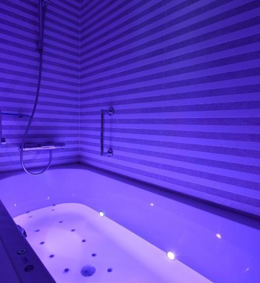 غرفة قياسية سرير كينج, Martin S Chateau Du Lac