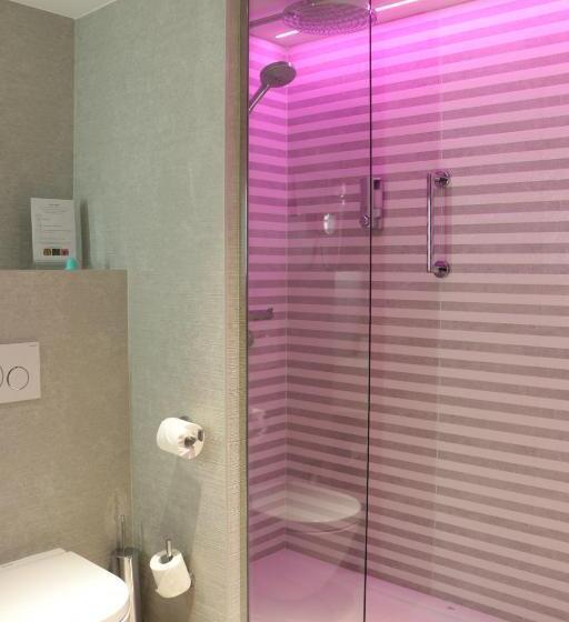 غرفة قياسية سرير كينج, Martin S Chateau Du Lac