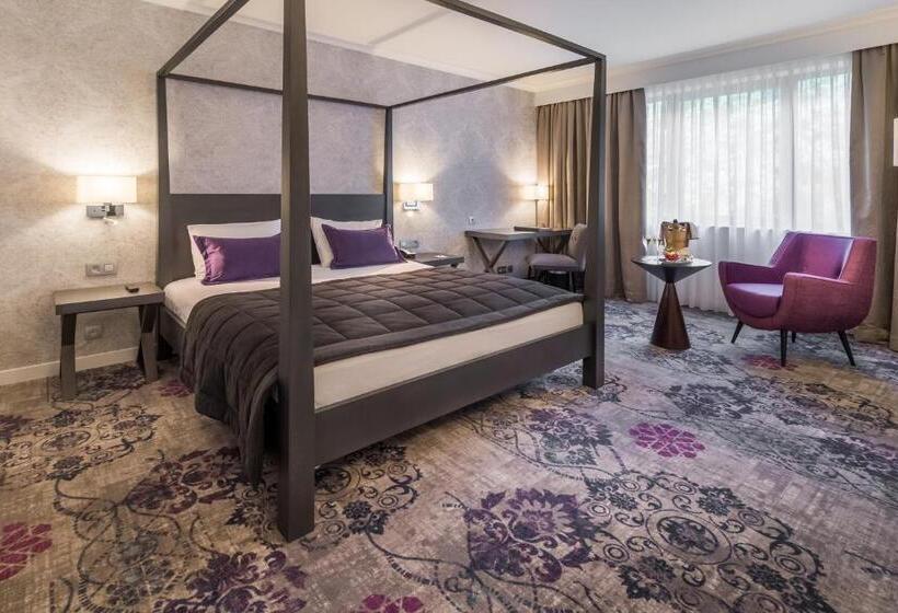 غرفة قياسية, Martin S Chateau Du Lac