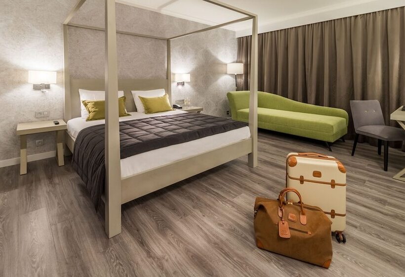 غرفة قياسية, Martin S Chateau Du Lac