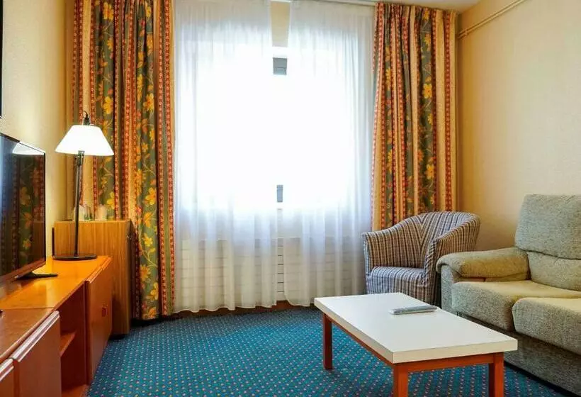 اتاق استاندارد چهار تخته, Mercure Andorra