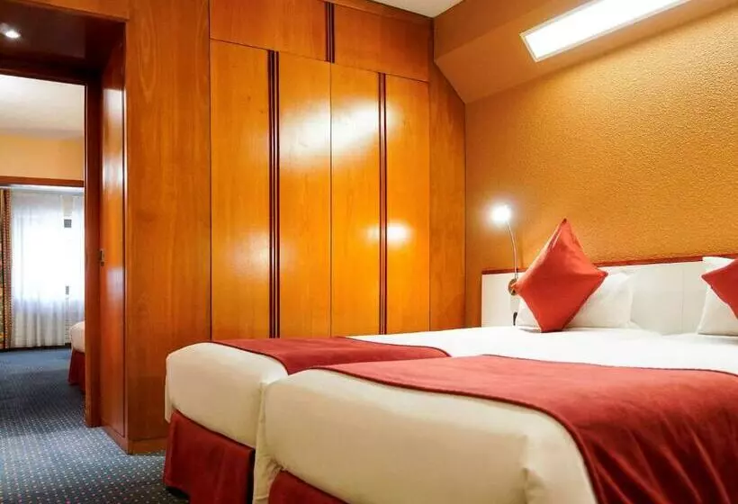 اتاق استاندارد چهار تخته, Mercure Andorra