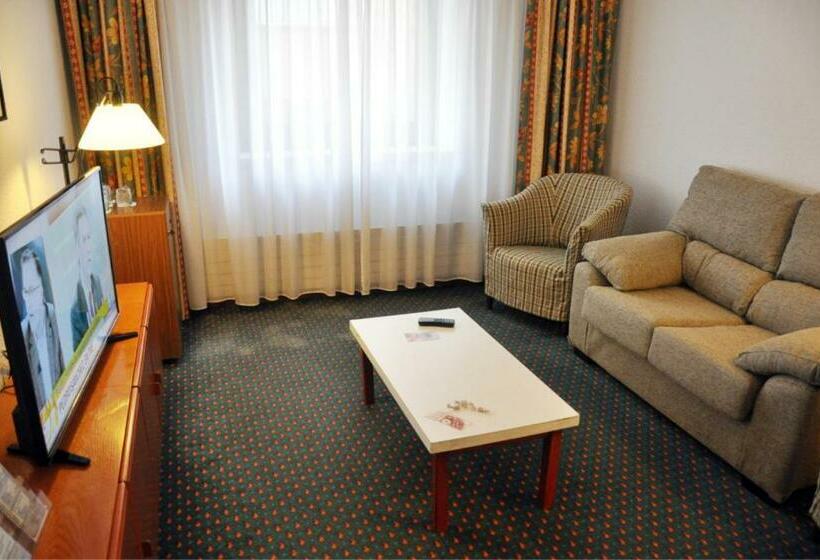 四人标准间, Mercure Andorra