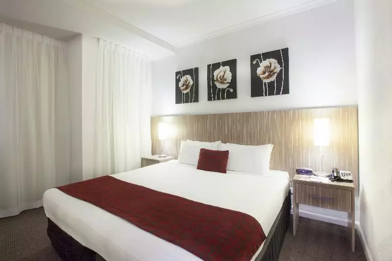 سوییت جونیور, Metro Hotel Marlow Sydney Central
