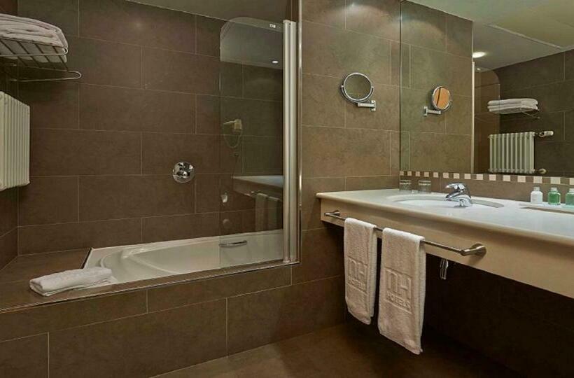 חדר סופריור עם נוף, NH Andorra La Vella