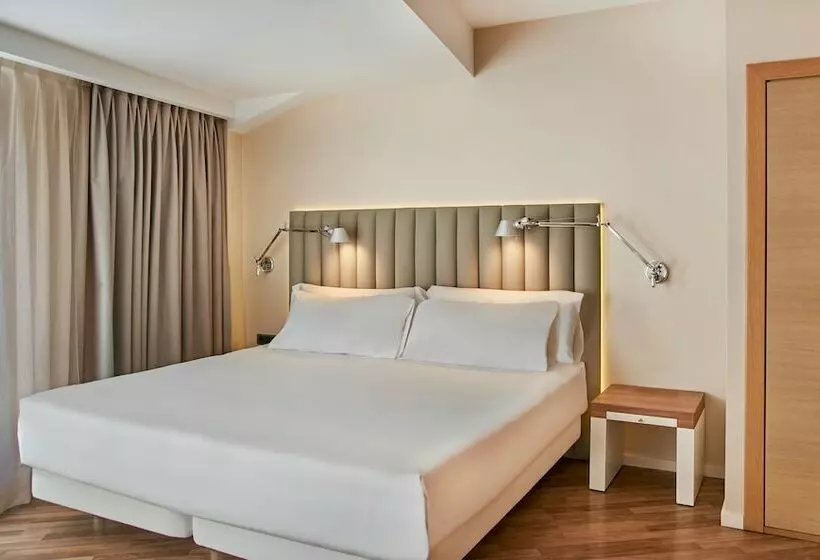 景色の見えるスーペリアルーム, NH Andorra La Vella