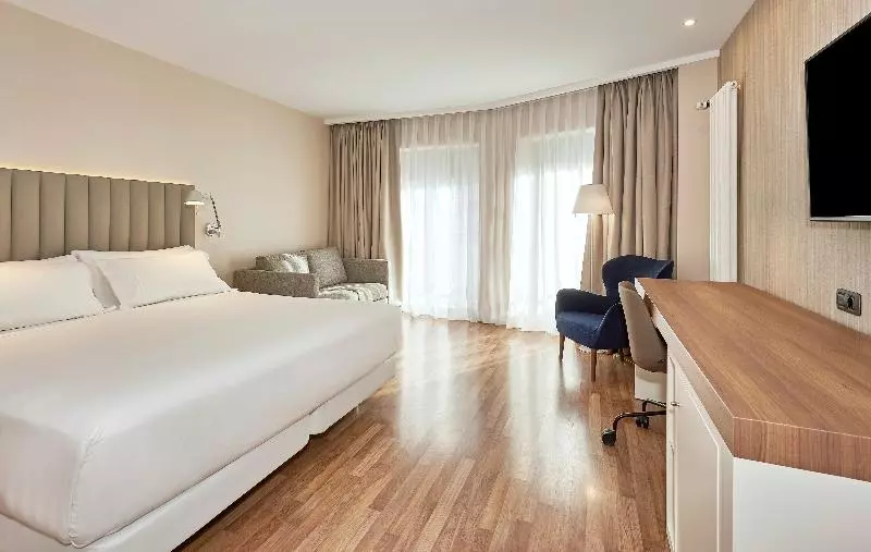 景色の見えるスーペリアルーム, NH Andorra La Vella