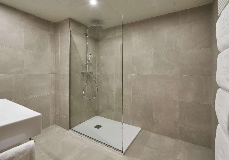 חדר משפחתי, NH Andorra La Vella