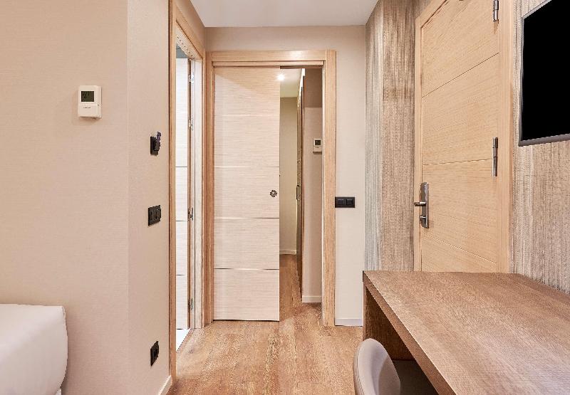 חדר משפחתי, NH Andorra La Vella